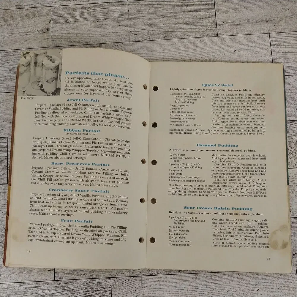 SWEET MOMENT DESSERTS 1963 Cookbook Booklet General Foods Recipes PB Illustrated